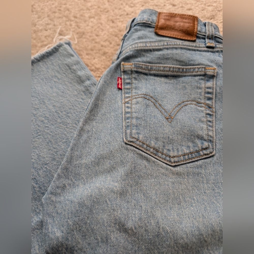 Levi's Ribcage Straight - Picture 6 of 10